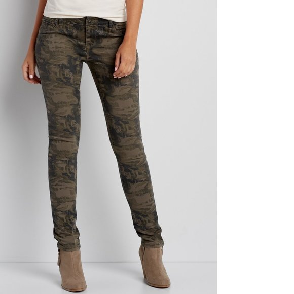 Maurices Denim - Maurices Army Camo Green Skinny Jeggings Medium